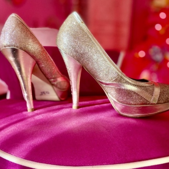 Madden Girl Gold Glitter Platform Sparkly Baddie Stiletto Heels Women’s Shoe 6.5 - Picture 10 of 12